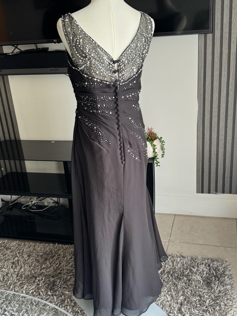 Elegant Beaded Black Evening Gown - Sleeveless V-Back